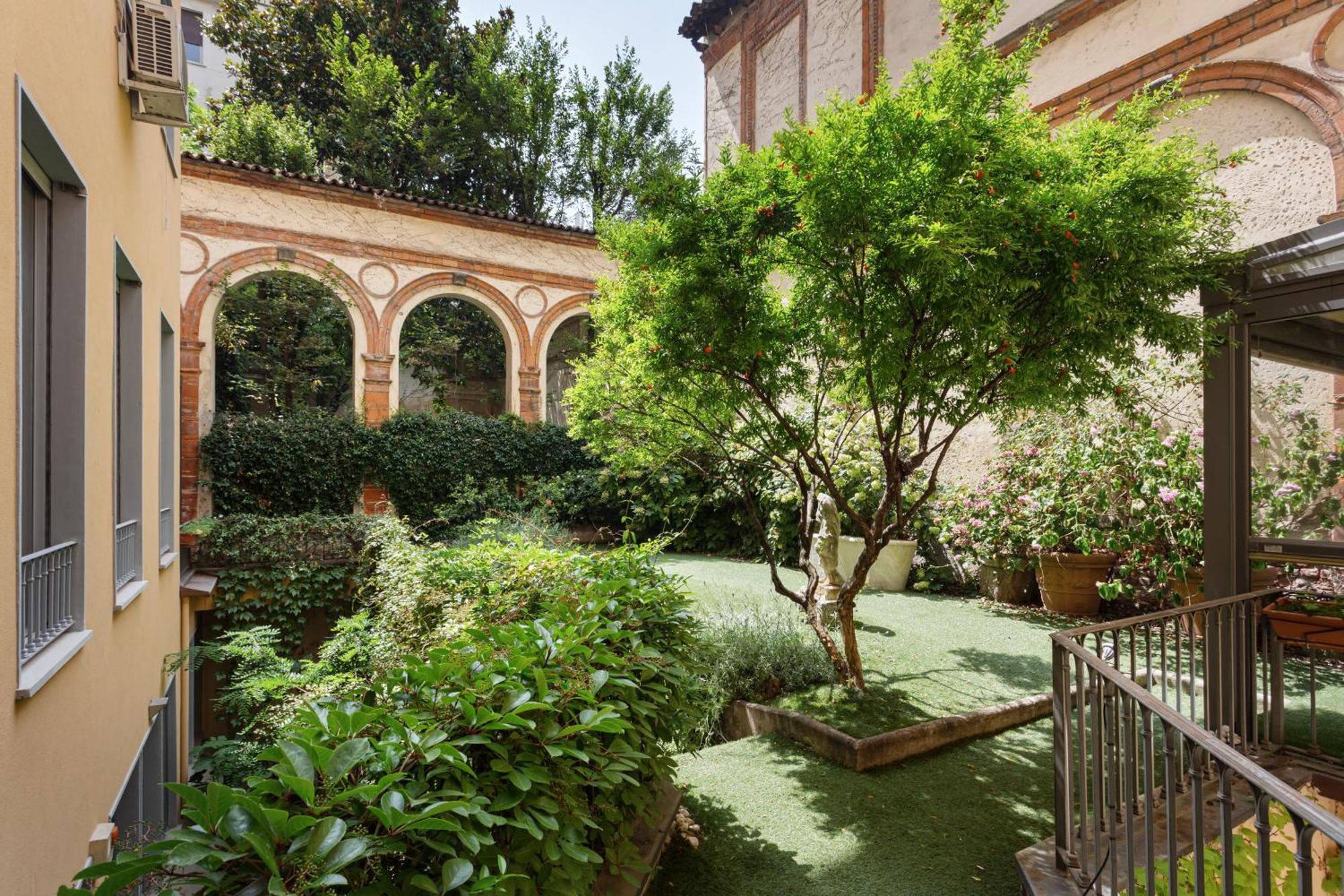 Heart Milan Apartments San Sepolcro Duomo Exterior photo